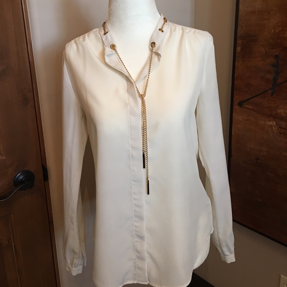 Michael Kors cream blouse w Gold Chain detail